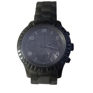 MIchael Kors Watch Model MK 5512 Black Case and Dial Band 6 inches closed